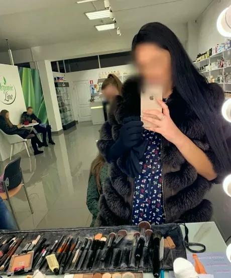 Anne, 39